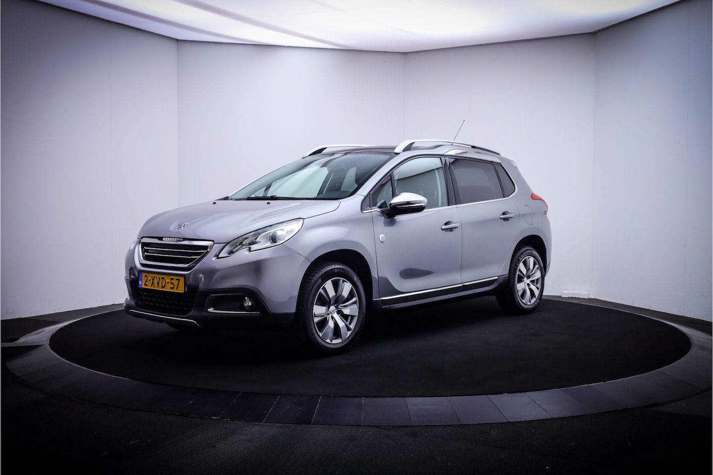 Peugeot 2008 - 1.2T CROSSWAY PANO | NAVI | CLIMA | TREKHAAK | CRUISE | PDC | LMV - AutoWereld.nl