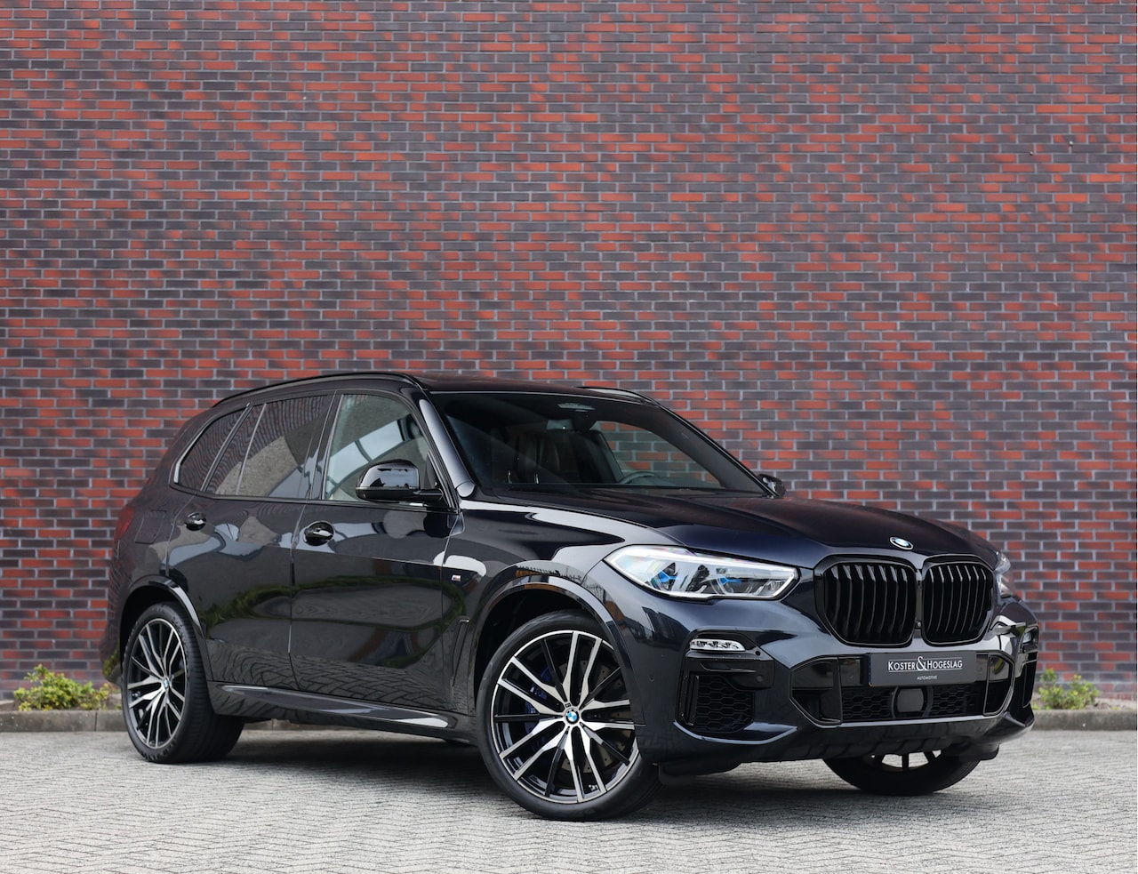 BMW X5 - M50d High Executive | Sky - B&W - Vol! - Topstaat! - AutoWereld.nl