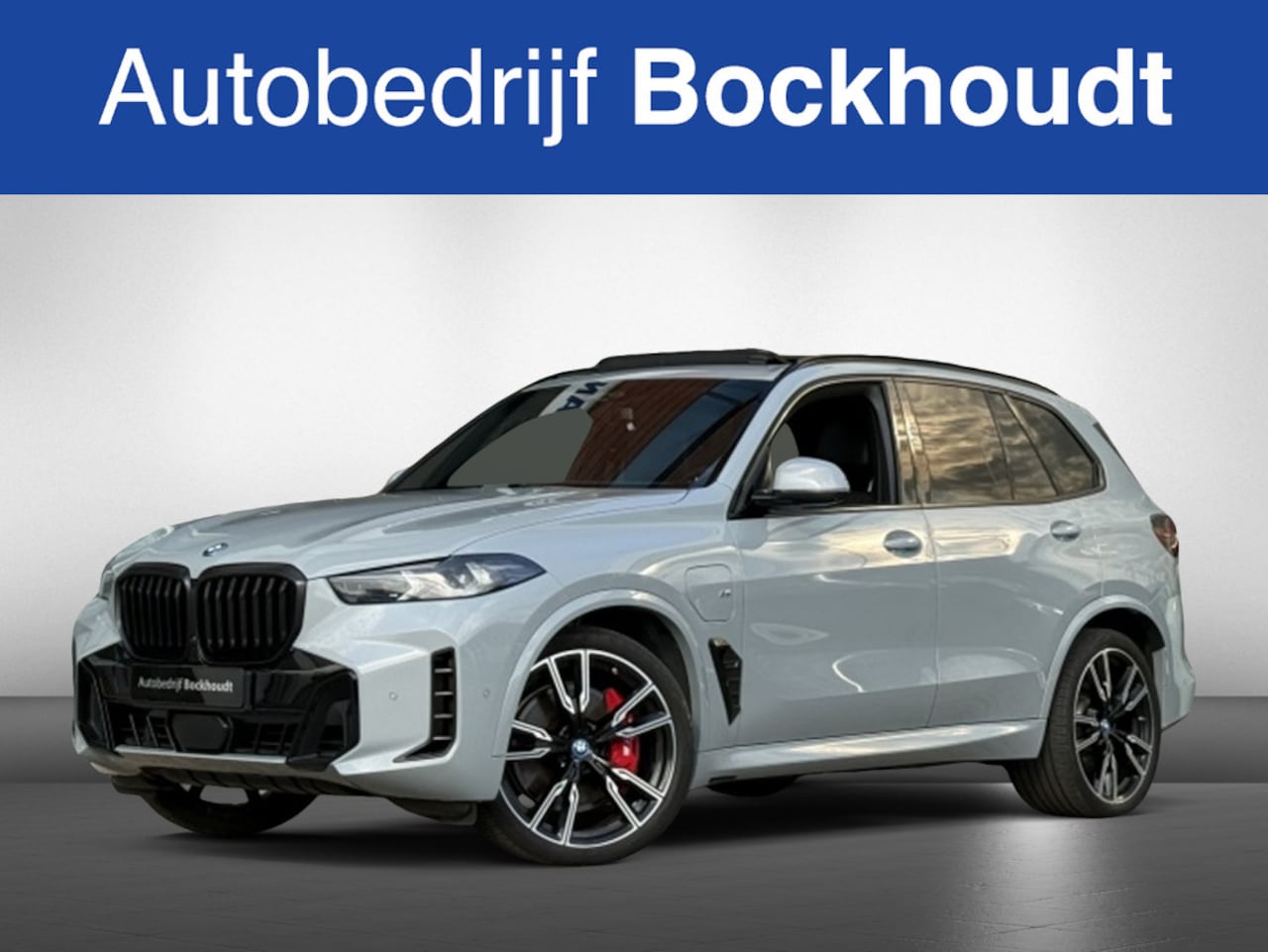 BMW X5 - xDrive50e M-Sport | Head-Up | Pano | 22"LMV - AutoWereld.nl