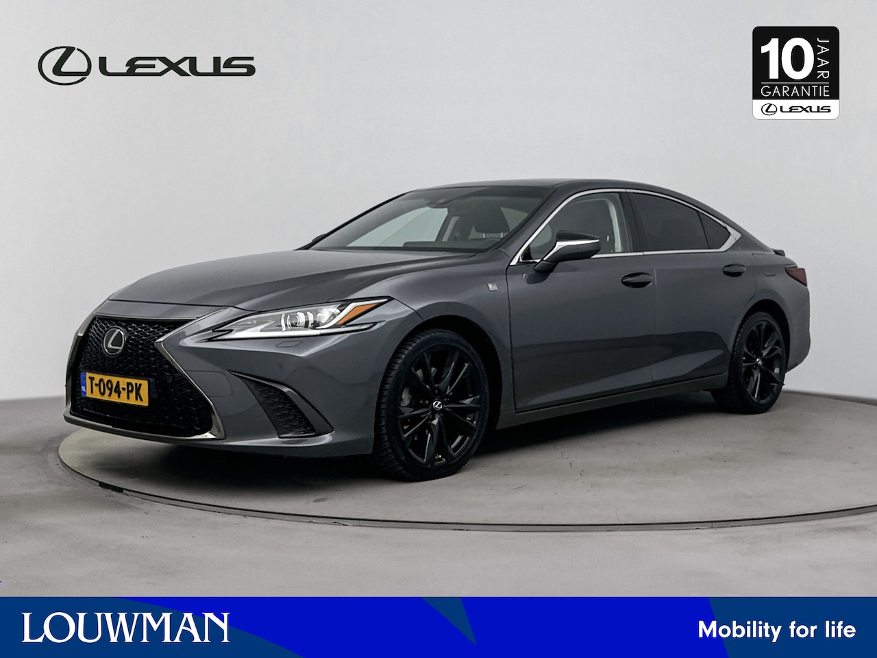 Lexus ES - 300h F Sport Design | Carplay | Stoel & Stuurverwarming | - AutoWereld.nl