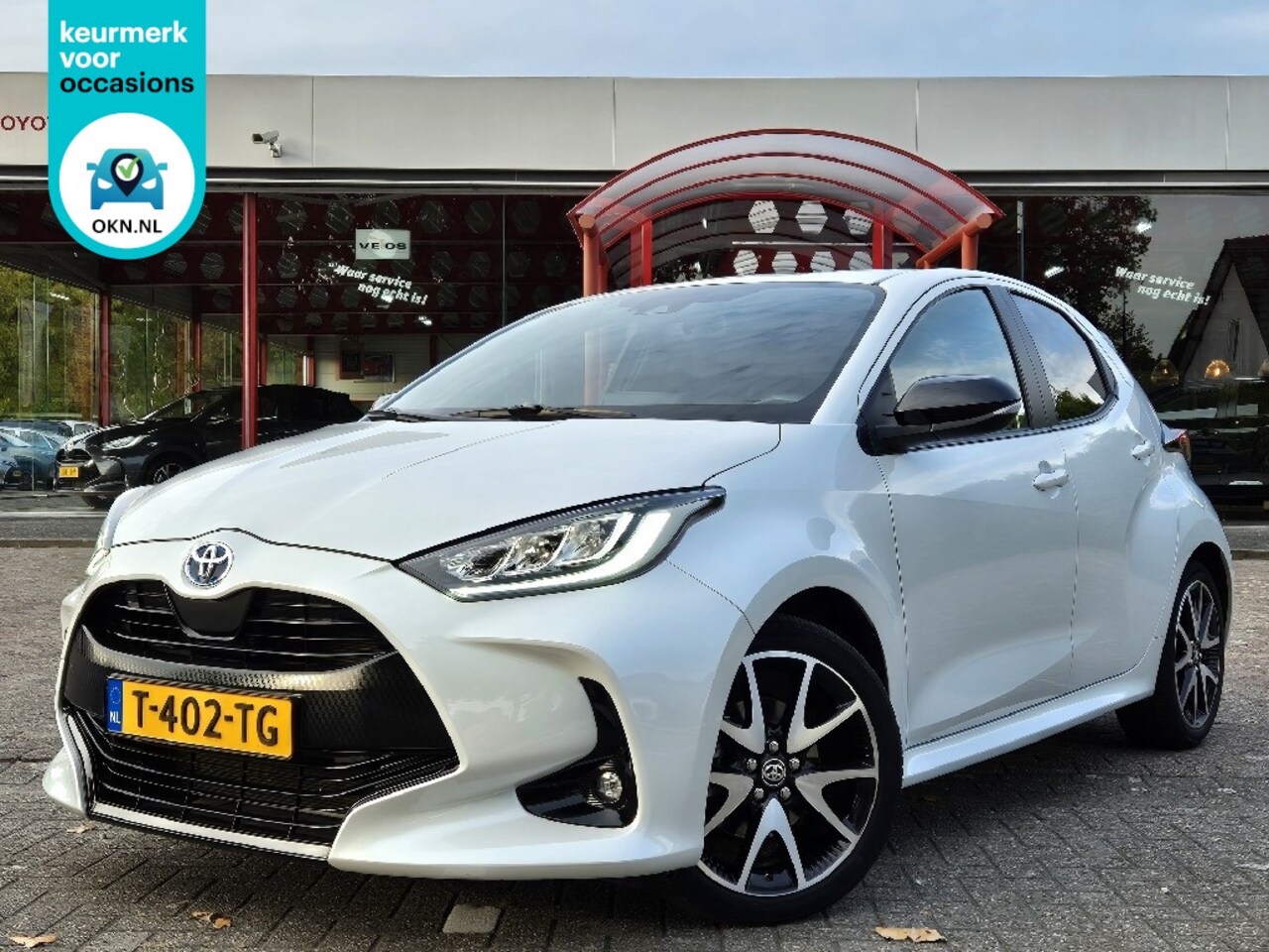 Toyota Yaris - 1.5 Hybrid Automaat Executive | Cruise | Camera - AutoWereld.nl