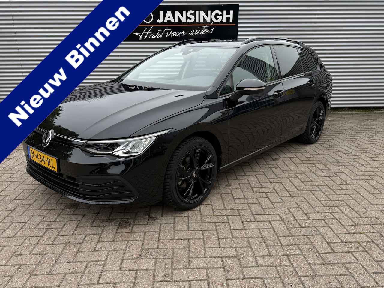 Volkswagen Golf Variant - 1.0 TSI Life | Trekhaak | Clima | ACC | LM Velgen | Navigatie | PDC V+A | Apple Carplay/An - AutoWereld.nl