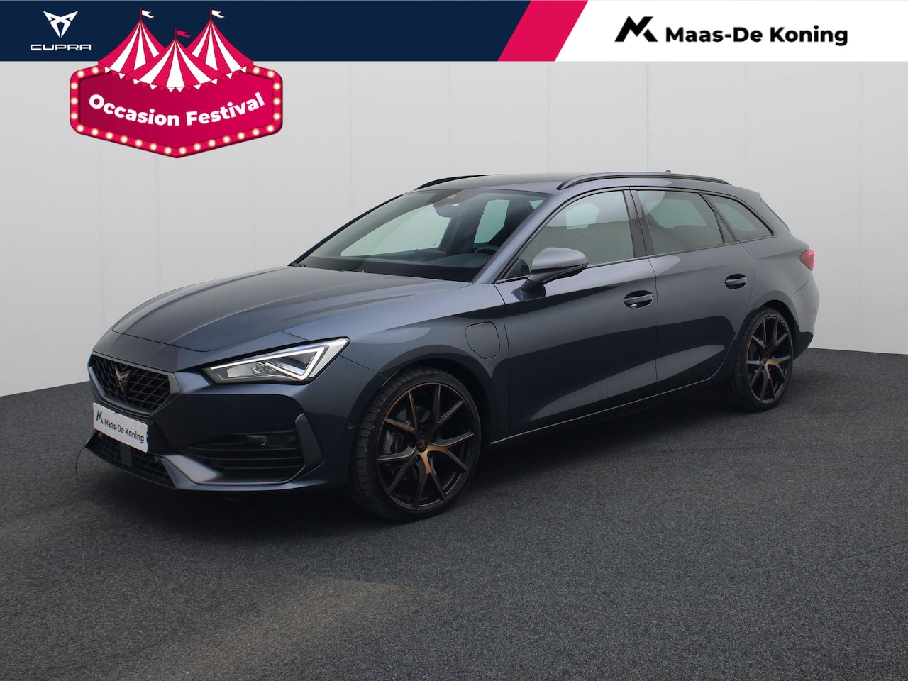 CUPRA Leon Sportstourer - 1.4e-Hybrid 150kW/204PK DSG · Apple/Android · Leder/stof · Camera + Parkeersensoren - AutoWereld.nl