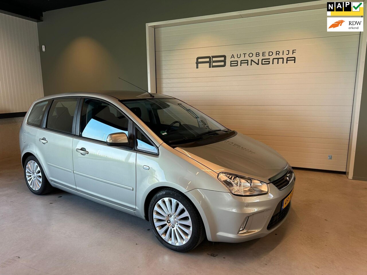 Ford C-Max - 1.8-16V TITANIUM FLEXIFUEL/CLIMA AIRCO/CRUISECONTROL/TREKHAAK/LM-VELG/2eEIGENAAR/nwe APK+O - AutoWereld.nl