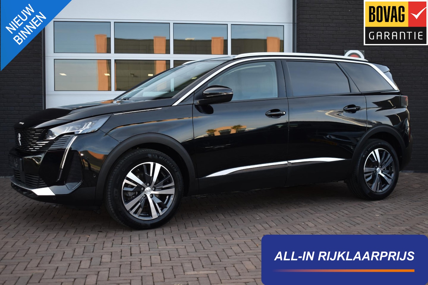 Peugeot 5008 - 1.2 PureTech 130 PK Aut. Allure Pack | 7 Zits | Navi | Camera | Trekhaak || Incl. garantie - AutoWereld.nl