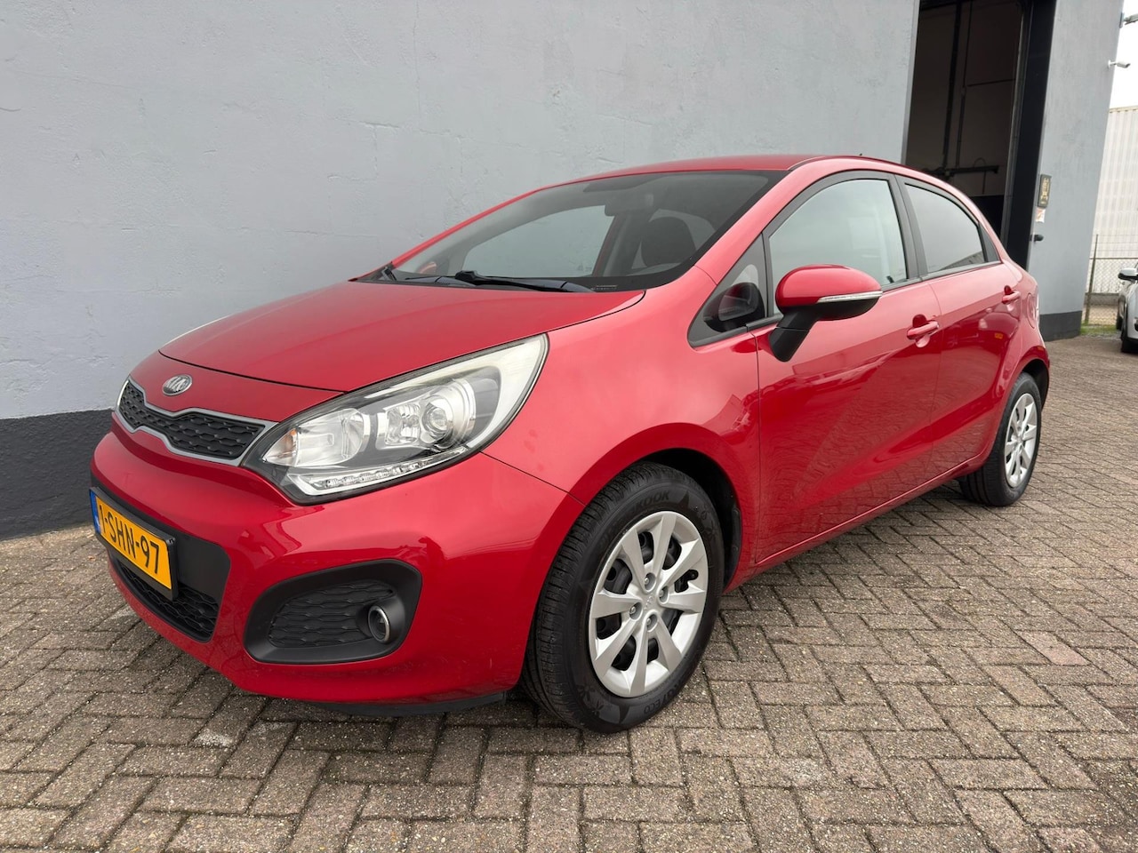 Kia Rio - 1.2 CVVT Plus Pack 5-Deurs - Airco - AutoWereld.nl