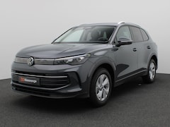 Volkswagen Tiguan - 1.5 eHybrid Life Edition 204PK DSG Trekhaak, Achteruitrijcamera, Navi via Apple Carplay/An