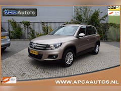 Volkswagen Tiguan - 1.4 TSI Sport&Style 12 mnd GARANTIE Park Asist ( zelf parkeren ) DealerOH StoelVW Nieuwsta