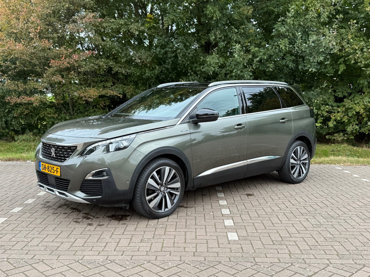 Peugeot 5008 - 1.2 PureTech GT-Line | Ned. Auto | Trekhaak | Pano-dak | electriche Achterklep | Achteruit - AutoWereld.nl