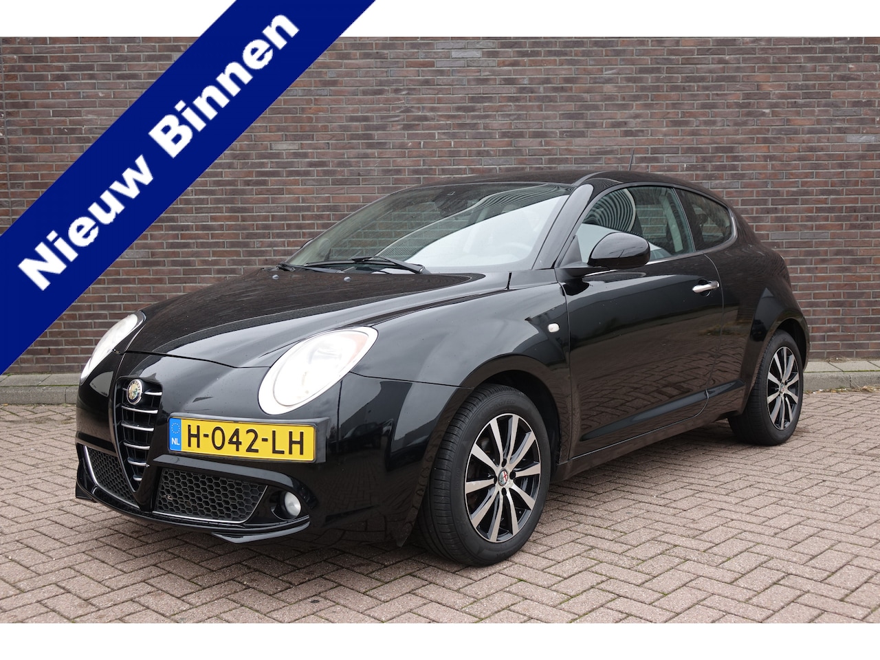 Alfa Romeo MiTo - 1.4 Progression 1.4 Progression, airco, sportvelgen, zeer leuke auto - AutoWereld.nl