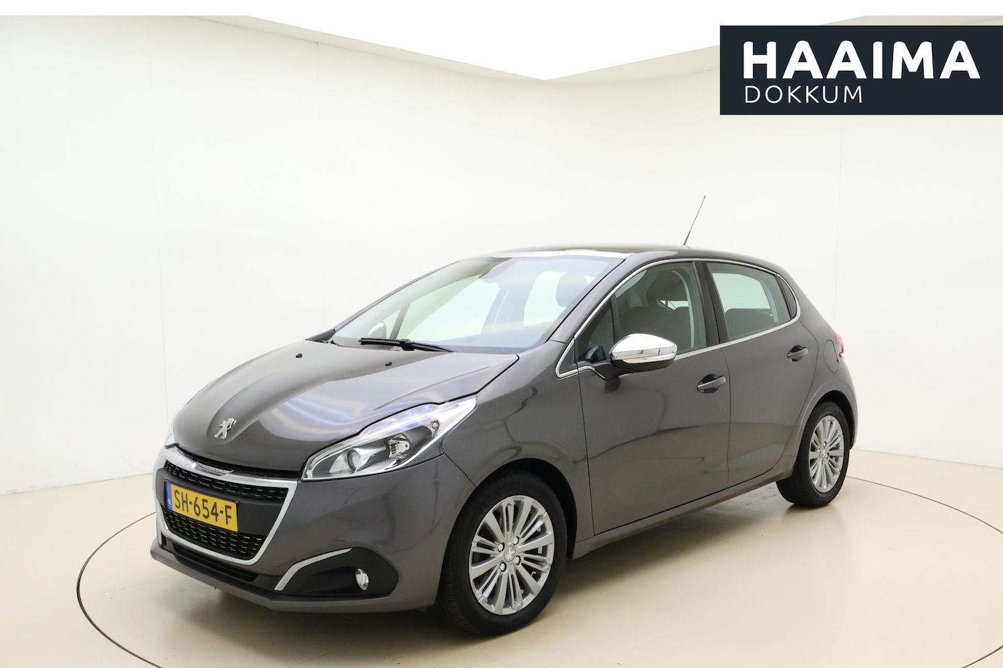 Peugeot 208 - 1.2 PureTech Allure | AUTOMAAT | Luxe uitvoering | Climate Control | Cruise Control | Lage - AutoWereld.nl