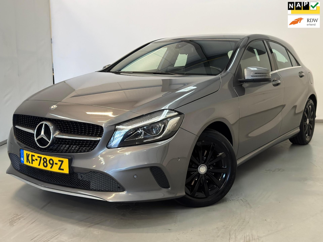 Mercedes-Benz A-klasse - 160 / NL-auto / Facelift / Camera / Navi - AutoWereld.nl