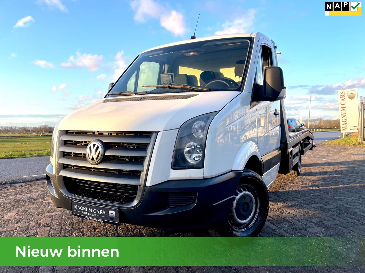 Volkswagen Crafter - 35 2.5 TDI NAP 6Bak/ Airco/ Oprijwagen/ laad vermogen 1600kg/ Navi Scherm - AutoWereld.nl