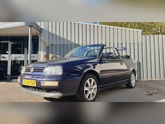 Volkswagen Golf Cabriolet - 1.8 Cabriolet