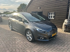 Ford S-Max - 1.5 Titanium
