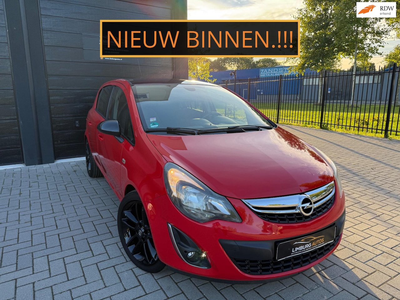 Opel Corsa - 1.4-16V Sport Edition Clima Stoel en Stuur Verwarming 17" Velgen - AutoWereld.nl