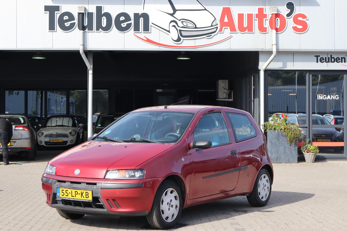 Fiat Punto - 1.2 Active Elektrische ramen, Radio cd speler, APK 05-09-2026! - AutoWereld.nl