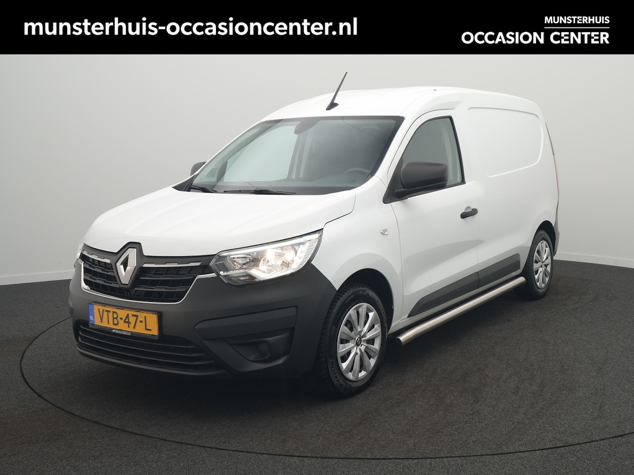 Renault Express - 1.5 dCi 95 Comfort + - All Seasonbanden - Trekhaak - Cruise Control - DAB - Dealeronderhou - AutoWereld.nl