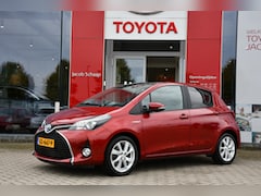 Toyota Yaris - 1.5 Hybrid Dynamic Automaat 100pk | Panoramadak | Navigatie | Lichtmetalen velgen |