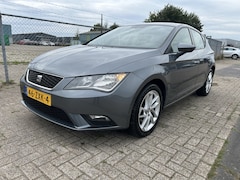 SEAT Leon - 1.4 TSI Style / Groot Navi / Cruise Control / BT Audio