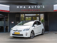 Toyota Prius - 1.8 Executive Business ACC | PANO | HEAD-UP | STOELVERWARMING | BOMVOL