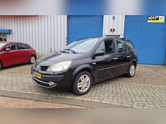 Renault Grand Scénic - 2.0-16V Tech Line 7p. Nieuwe Apk