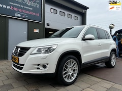 Volkswagen Tiguan - 2.0 TSI Sport&Style 4Motion Aut Leder Navi
