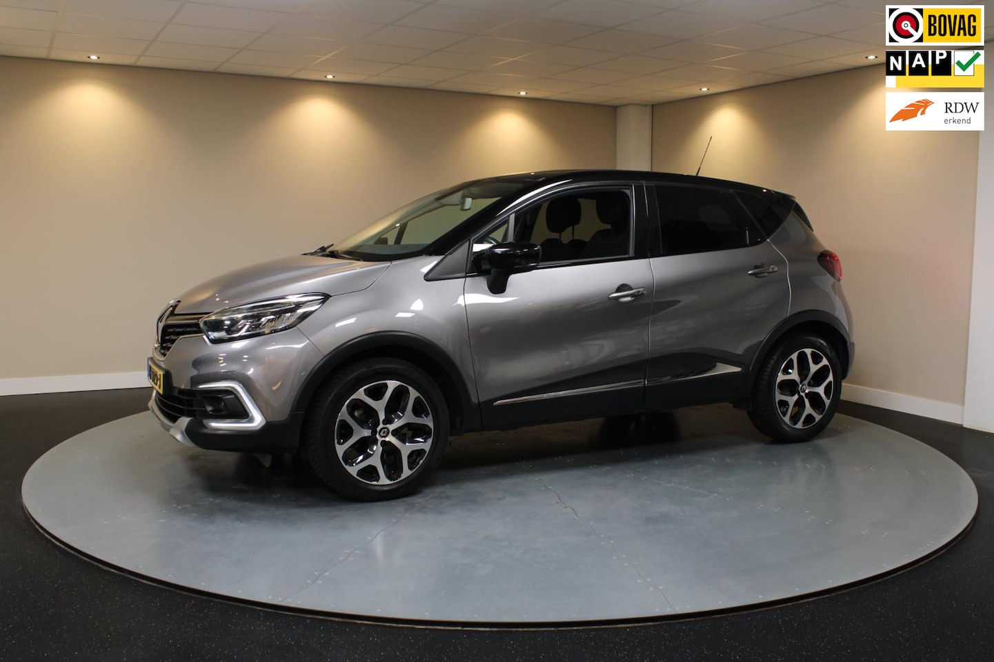 Renault Captur - 1.2 TCe Intens *Automaat* Dealer OH|Trekhaak|Stoelverw. - AutoWereld.nl