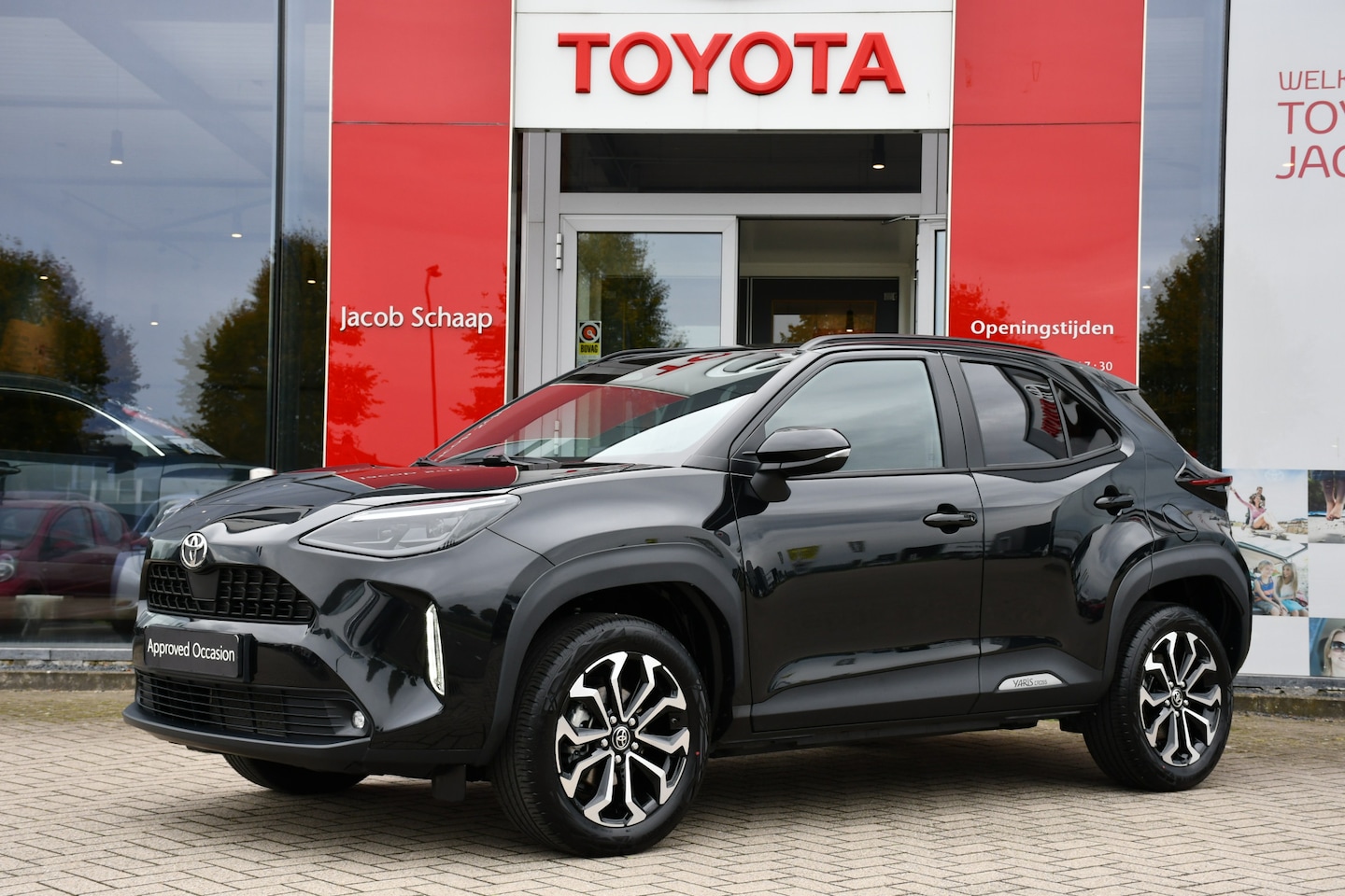 Toyota Yaris Cross - 1.5 Hybrid 115 Dynamic Limited Automaat 116pk | Cloud Navigatie | LED-koplampen | Keyless - AutoWereld.nl