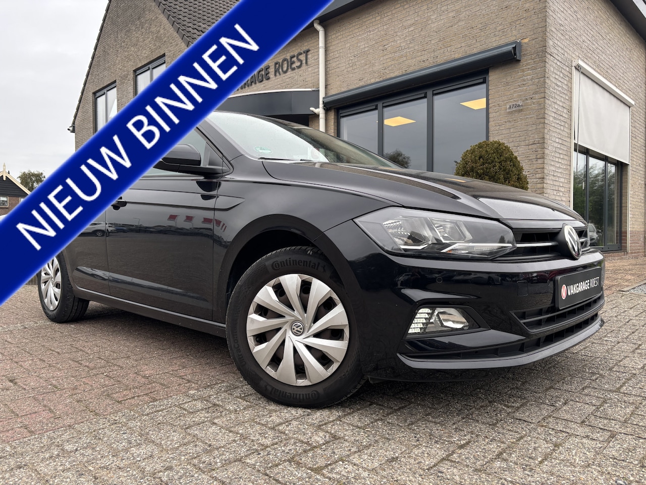 Volkswagen Polo - 5DRS 1.0 TSI Comfortline Navigatie / Carplay / Adap. Cruise control - AutoWereld.nl
