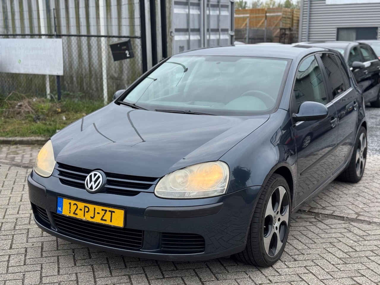 Volkswagen Golf - 1.6 FSI Trendline Airco 5 deurs - AutoWereld.nl