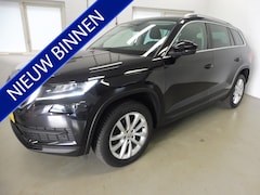 Skoda Kodiaq - 1.5 TSI Business Edition Trekhaak | Camera | Panodak | Stof/leer | 1e eig | Géén afleverko