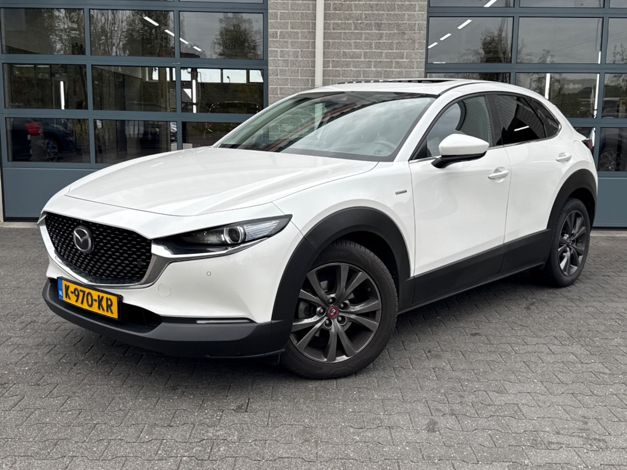 Mazda CX-30 - 2.0 e-SkyActiv-X M Hybrid100th Anniversary Ed. | TREKHAAK | SCHUIFDAK | LEDER | - AutoWereld.nl