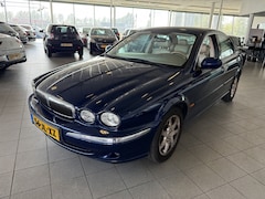 Jaguar X-type - 2.0 V6 Executive
