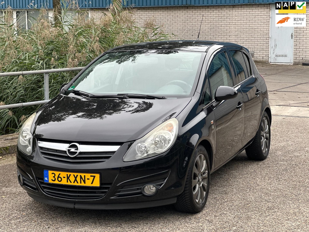 Opel Corsa - 1.4-16V '111' Edition!5-deurs!Airco!LM.velgen! - AutoWereld.nl
