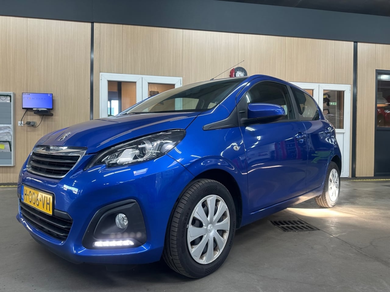 Peugeot 108 - 1.0 e-VTi Active 1.0 e-VTi Active - AutoWereld.nl