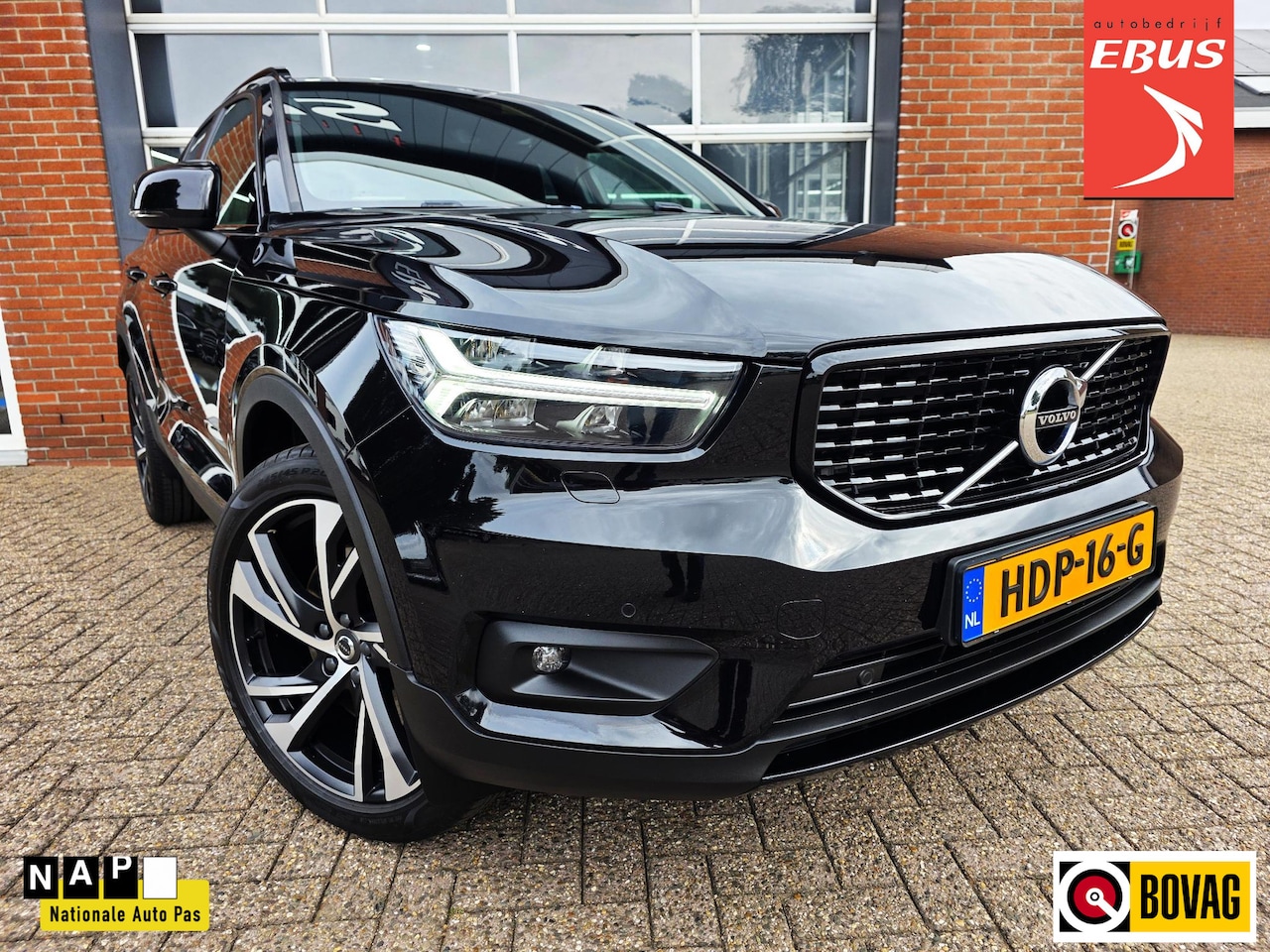 Volvo XC40 - 1.5 T4 Recharge R-Design 1.5 T4 Recharge R-Design - AutoWereld.nl