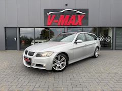 BMW 3-serie - 325xi Dynamic Exec Xenon Leer Memory NaviProf Stoelverw