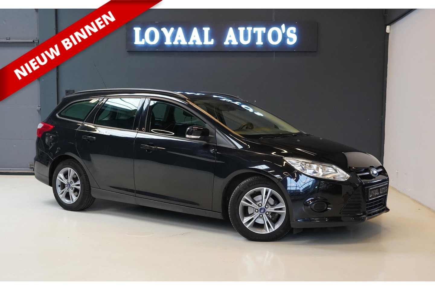 Ford Focus Wagon - 1.0 EcoBoost Edition | NAVI | AIRCO | CRUISE | PDC | NAP | APK. - AutoWereld.nl