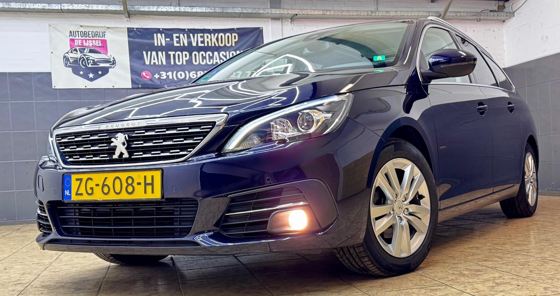 Peugeot 308 SW - 1.2 P-Tech Premium/1STE EIG/ GARANTIE/ - AutoWereld.nl