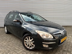 Hyundai i30 CW - 1.6i Style|Airco|Trekhaak|