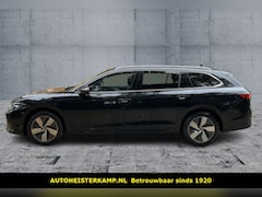 Volkswagen Passat Variant - 2.0 TDI 150 PK DSG ACC Trekhaak Massage LED 360 Camera