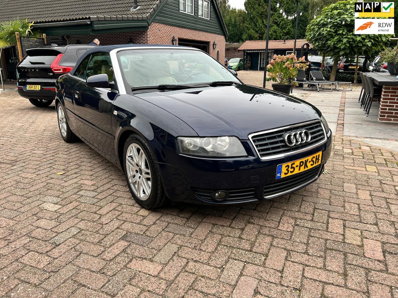 Audi A4 Cabriolet - 2.4 V6 Pro Line cabrio automaat nieuwe apk tot 10-2026 - AutoWereld.nl