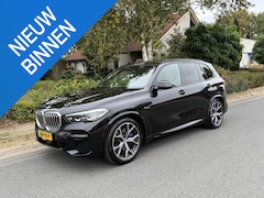 BMW X5 - xDrive45e M-Sport 394PK Pano•360cam•Lucht