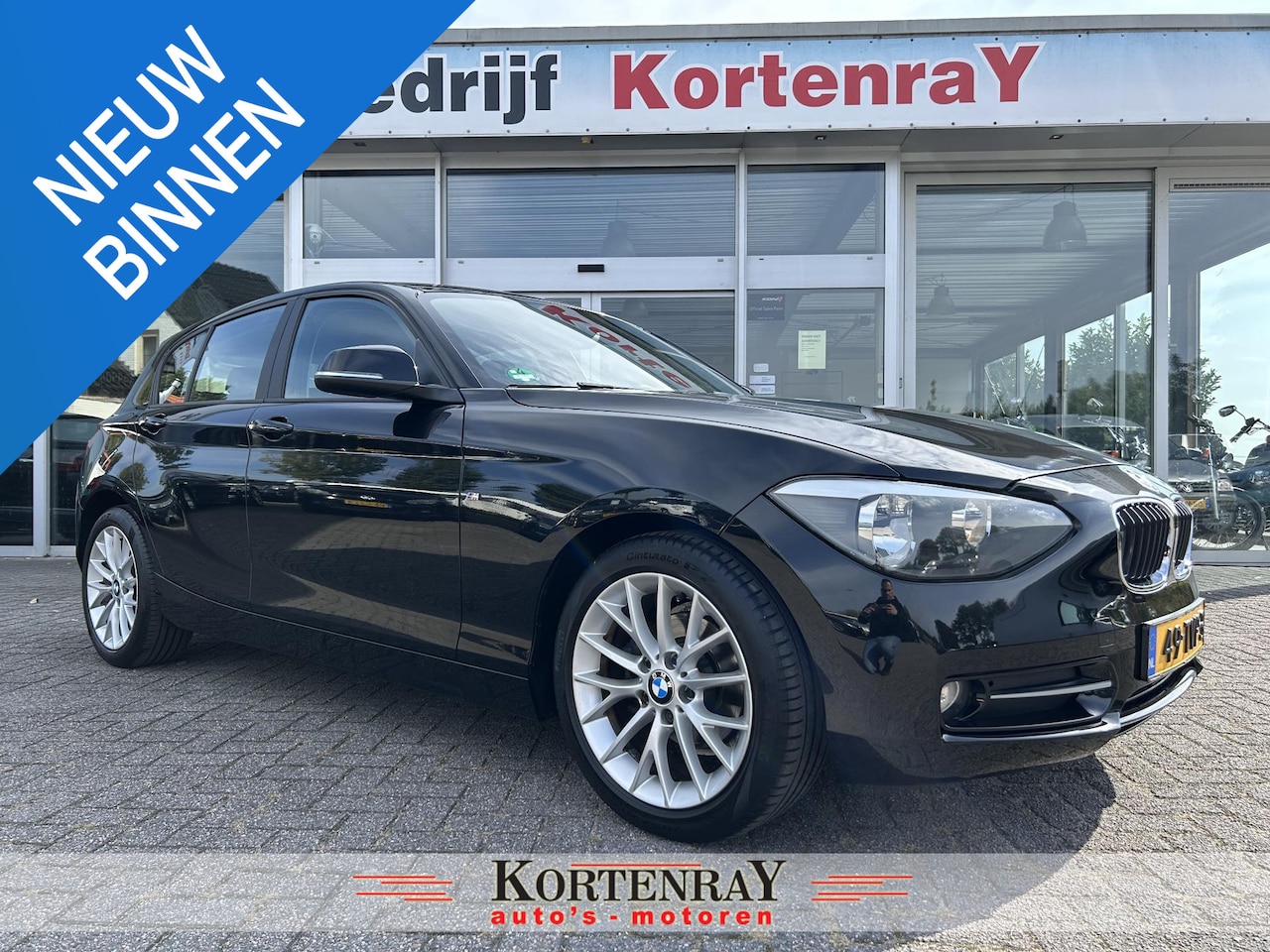 BMW 1-serie - 116i Business+ nieuwstaat/navi/bi xenon/cruise control/100% onderhouden - AutoWereld.nl