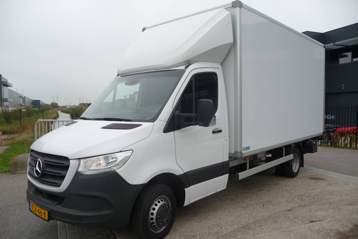 Mercedes-Benz Sprinter - 515 CDI Autm bak/klep/trekhaak - AutoWereld.nl