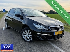 Peugeot 308 - 1.2 PureTech Style 131pk | Pano