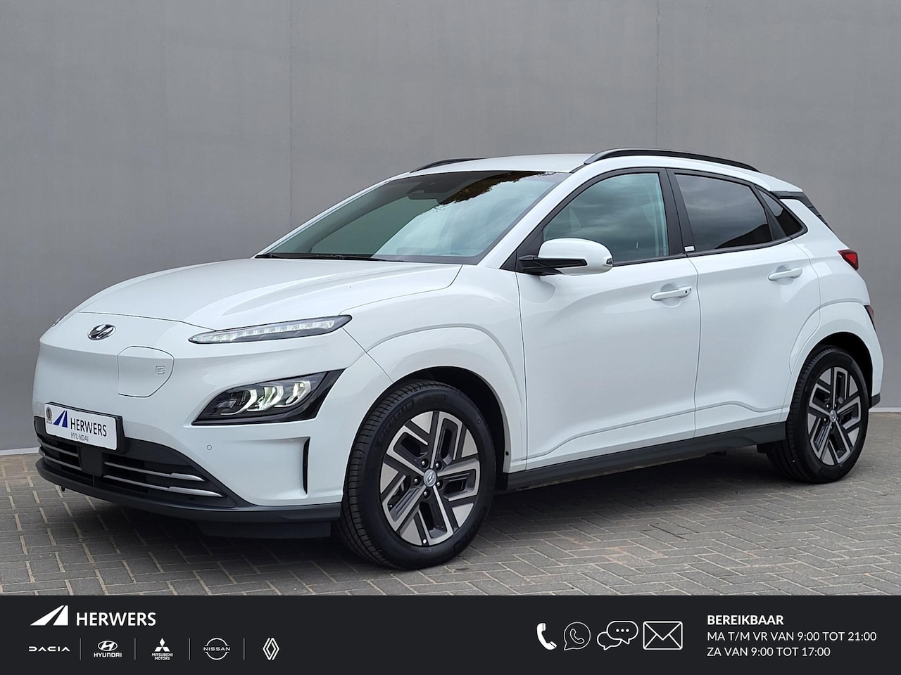 Hyundai Kona Electric - EV Comfort Smart 64 kWh / Dealer onderhouden / Krell Audio / Camera / Navigatie / Stuur-, - AutoWereld.nl