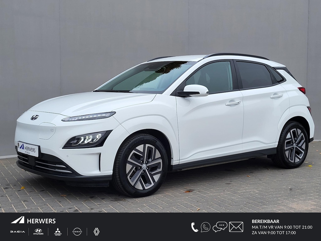 Hyundai Kona Electric - EV Comfort Smart 64 kWh / 3 Fase Laden CCS Snelladen / WLTP bereik 484 km / Dealer onderho - AutoWereld.nl