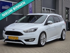 Ford Focus Wagon - 1.5 Ecoboost 150pk ST-line nw. distributie